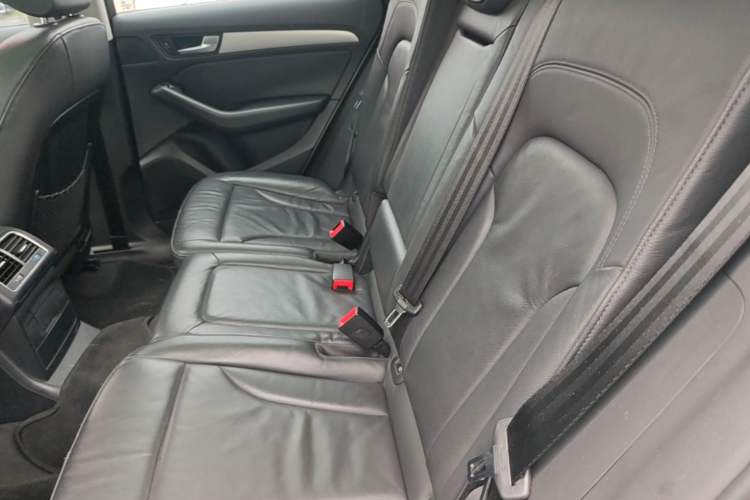 Used Audi Q5 2017 40 TFSI Technology Edition Left Rear Seat
