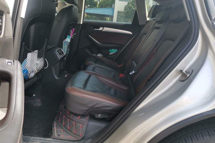 Used Audi Q5 2017 Plus 40 TFSI Technology Model Left Rear Seat