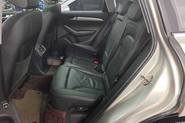 Used Audi Q5 2017 40 TFSI Technology Edition Left Rear Seat