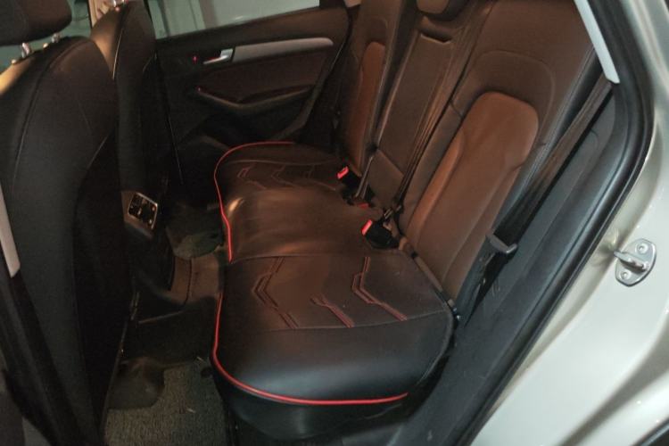 Used Audi Q5 2017 40 TFSI Ambition Edition Left Rear Seat