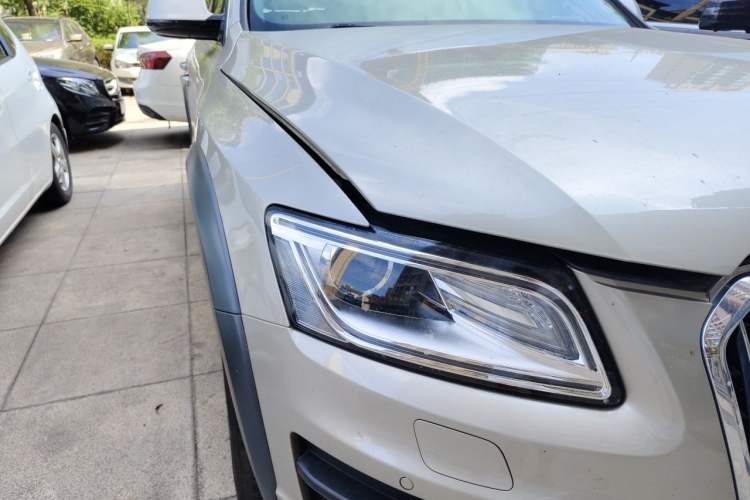 Used Audi Q5 2017 Plus 40 TFSI Technology Model Right Front Headlight