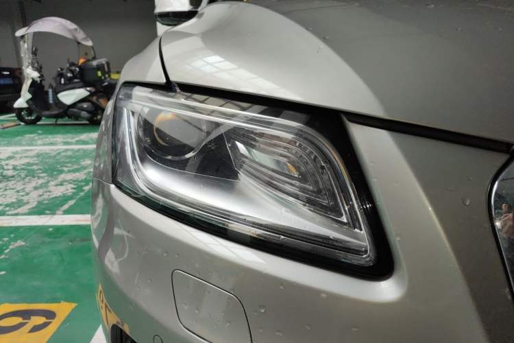 Used Audi Q5 2017 Plus 40 TFSI Technology Model Right Front Headlight