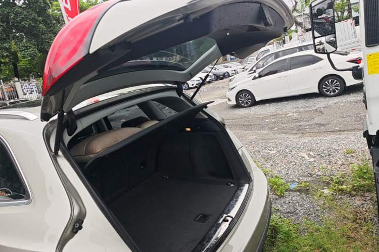 Used Audi Q5 2017 40 TFSI Technology Edition Trunk