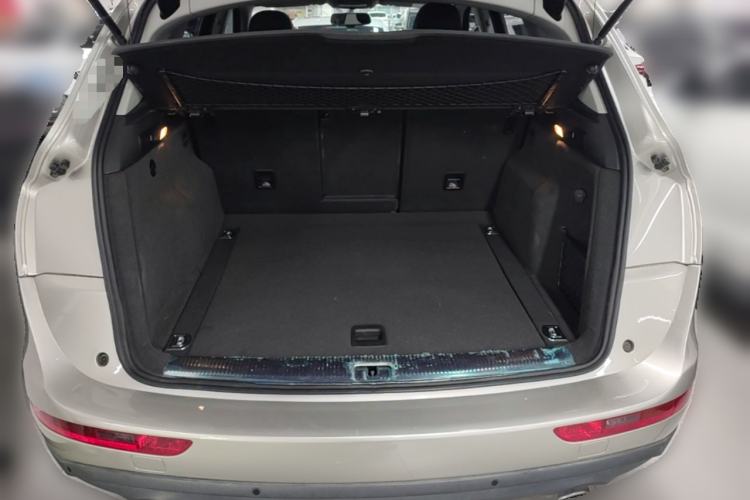 Used Audi Q5 2017 40 TFSI Technology Edition Trunk