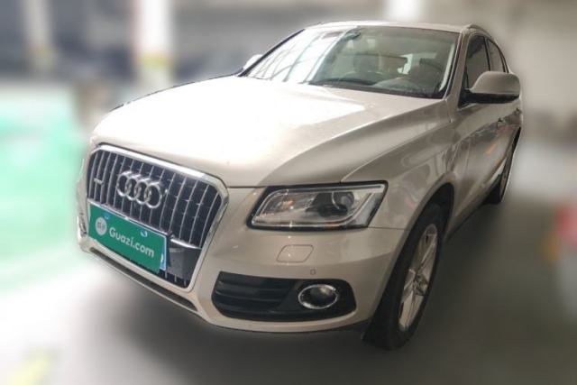 Used Audi Q5 2017 Plus 40 TFSI Technology Model