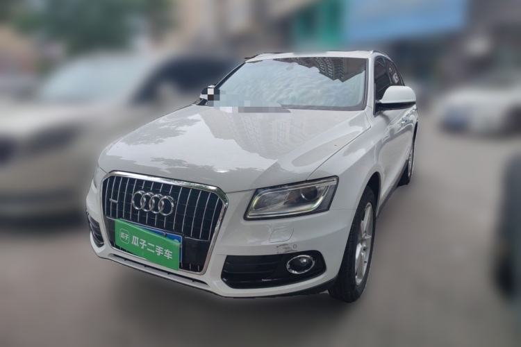 Used Audi Q5 2017 Plus 40 TFSI Ambition Model Guazi used car, China used car export, Used car for sale, Used cars, Cheapest cars for sale