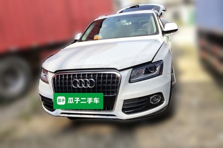 Used Audi Q5 2017 Plus 40 TFSI Ambition Model Guazi used car, China used car export, Used car for sale, Used cars, Cheapest cars for sale