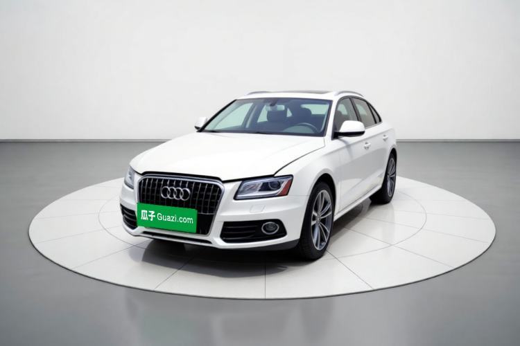 Used Audi Q5 2017 Plus 40 TFSI Ambition Model Guazi used car, China used car export, Used car for sale, Used cars, Cheapest cars for sale