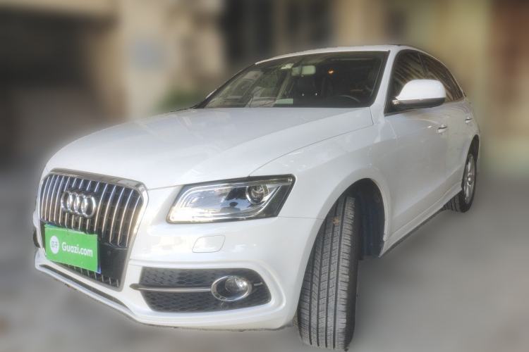 Used Audi Q5 2017 Plus 40 TFSI Ambition Model Guazi used car, China used car export, Used car for sale, Used Audi cars, Cheapest cars for sale