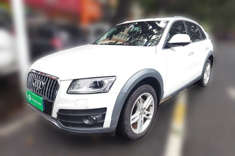 Used Audi Q5 2017 Plus 40 TFSI Technology Model Guazi used car, China used car export, Used car for sale, Used cars, Cheapest cars for sale