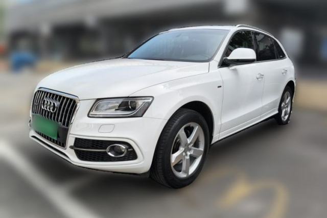 Used Audi Q5 2017 Plus 40 TFSI Ambition Model