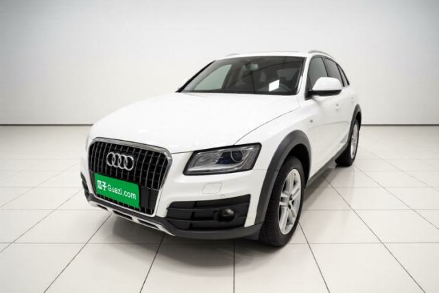 Used Audi Q5 2017 Plus 40 TFSI Technology Model