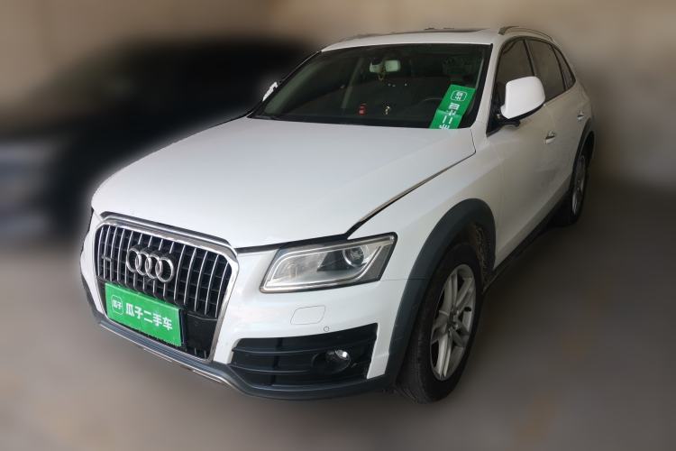Used Audi Q5 2017 Plus 40 TFSI Technology Model Guazi used car, China used car export, Used car for sale, Used cars, Cheapest cars for sale