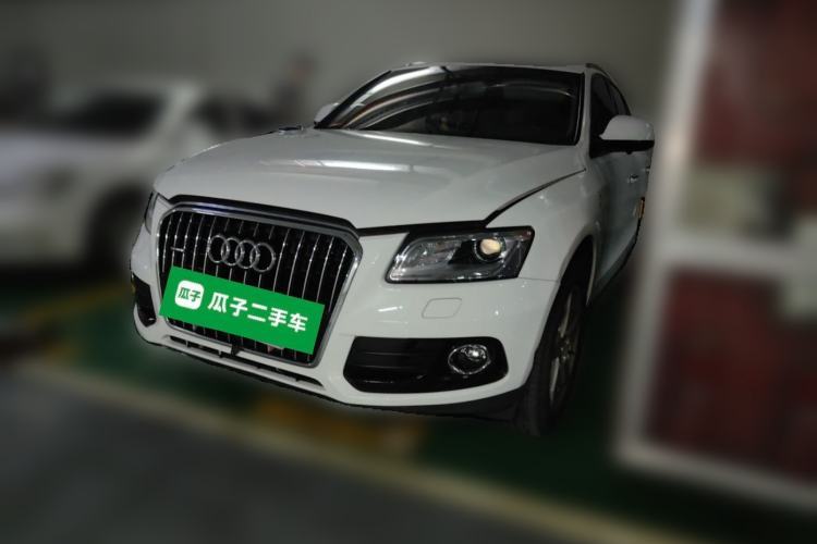 Used Audi Q5 2017 40 TFSI Ambition Edition Guazi used car, China used car export, Used car for sale, Used cars, Cheapest cars for sale