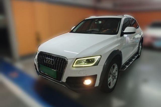 Used Audi Q5 2017 Plus 40 TFSI Technology Model