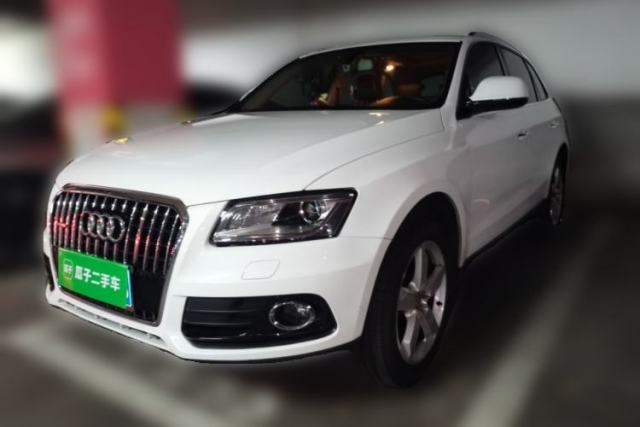Used Audi Q5 2017 Plus 40 TFSI Ambition Model