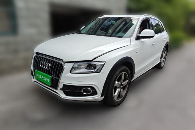 Used Audi Q5 2017 Plus 40 TFSI Ambition Model