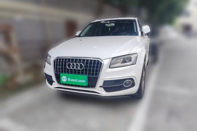 Used Audi Q5 2017 Plus 40 TFSI Ambition Model