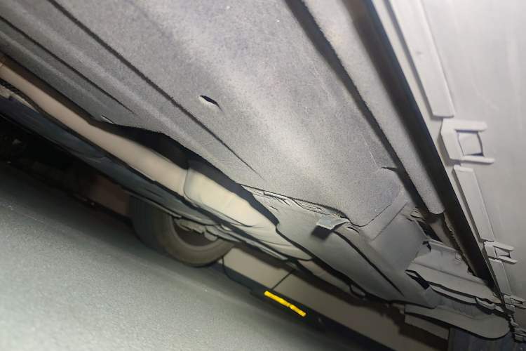Used Audi Q5 2017 Plus 40 TFSI Technology Model Chassis Front Left