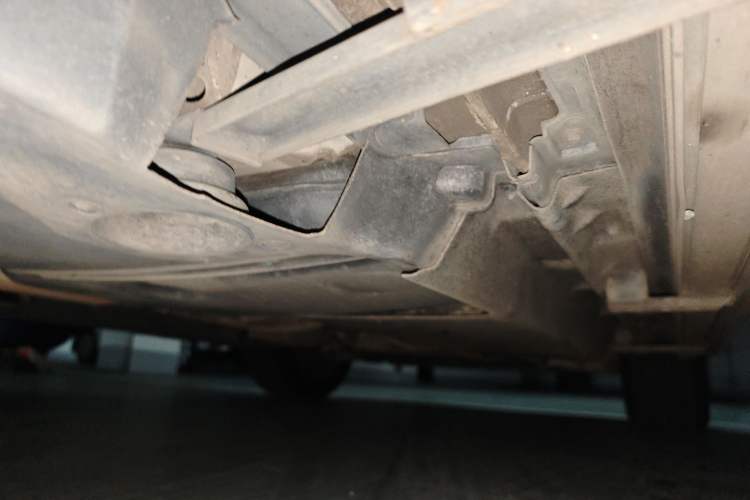 Used Audi Q5 2017 Plus 40 TFSI Technology Model Chassis Rear Right