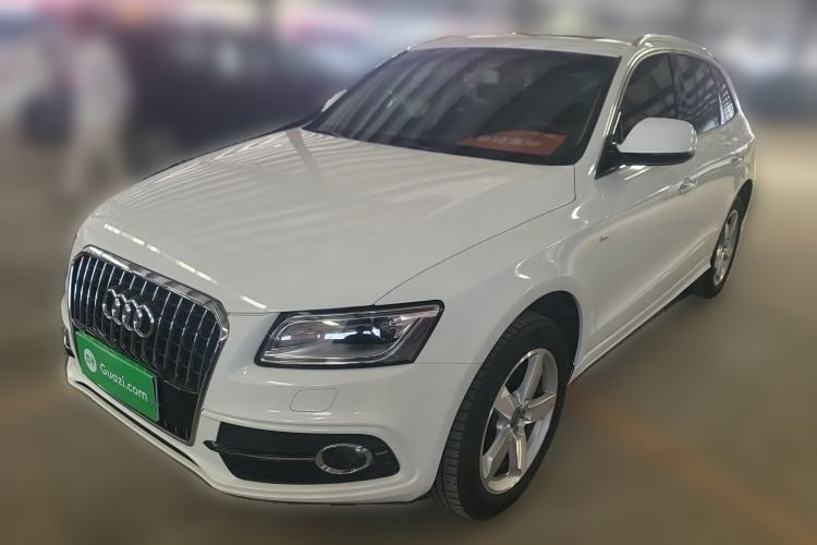 Used Audi Q5 2017 Plus 40 TFSI Ambition Model Guazi used car, China used car export, Used car for sale, Used cars, Cheapest cars for sale