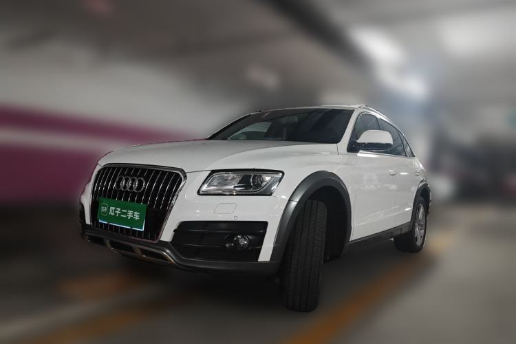 Used Audi Q5 2017 Plus 40 TFSI Comfort Model Guazi used car, China used car export, Used car for sale, Used cars, Cheapest cars for sale