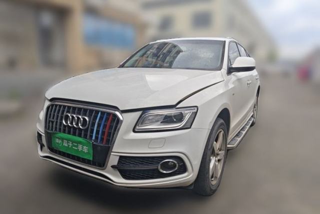 Used Audi Q5 2017 Plus 40 TFSI Ambition Model