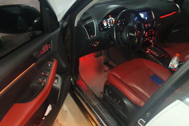 Used Audi Q5 2017 40 TFSI Ambition Edition Driver Seat