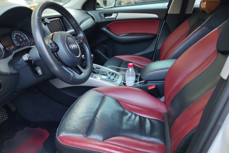 Used Audi Q5 2017 Plus 40 TFSI Technology Model Driver Seat