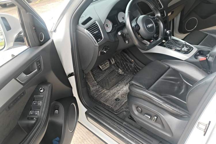 Used Audi Q5 2017 SQ5 3.0 TFSI quattro Driver Seat