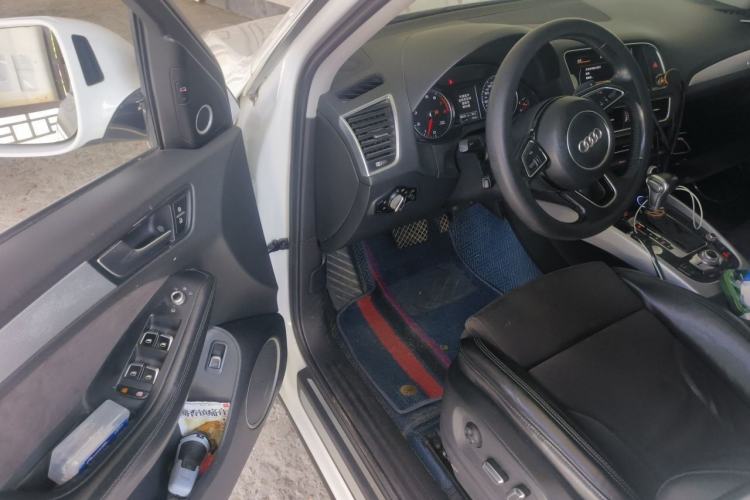 Used Audi Q5 2017 40 TFSI Dynamic Edition Driver Seat