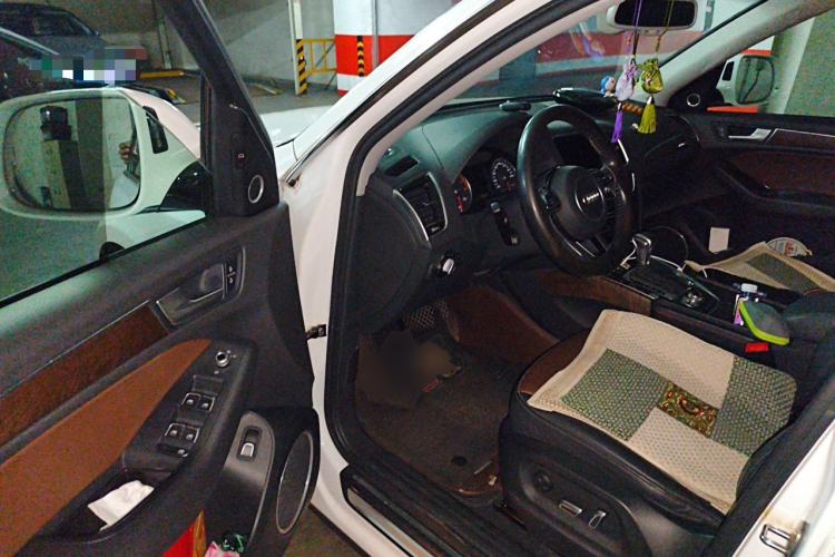 Used Audi Q5 2017 40 TFSI Comfort Model Driver Seat