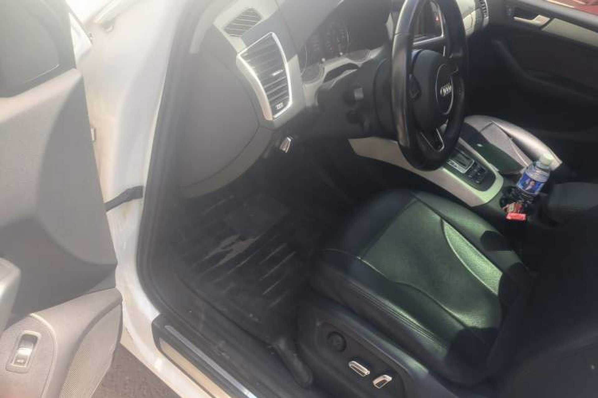 Used Audi Q5 2017 40 TFSI Ambition Edition Driver Seat