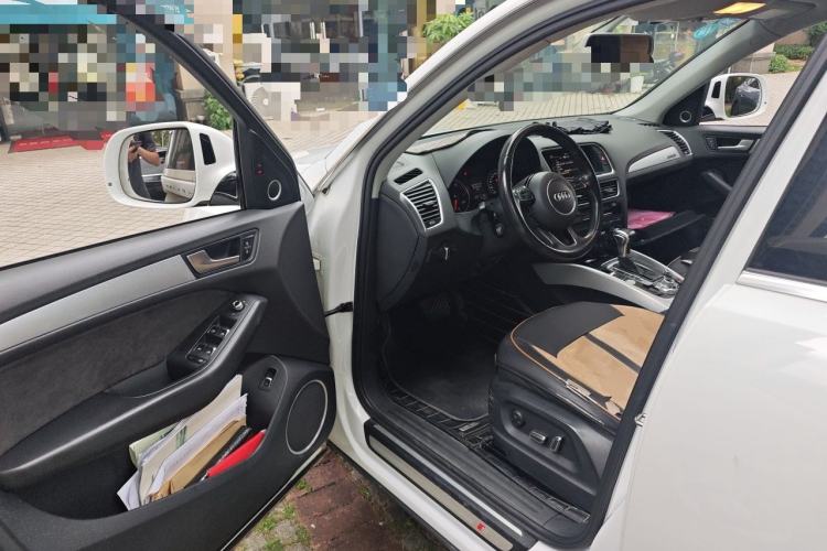 Used Audi Q5 2017 40 TFSI Dynamic Edition Driver Seat