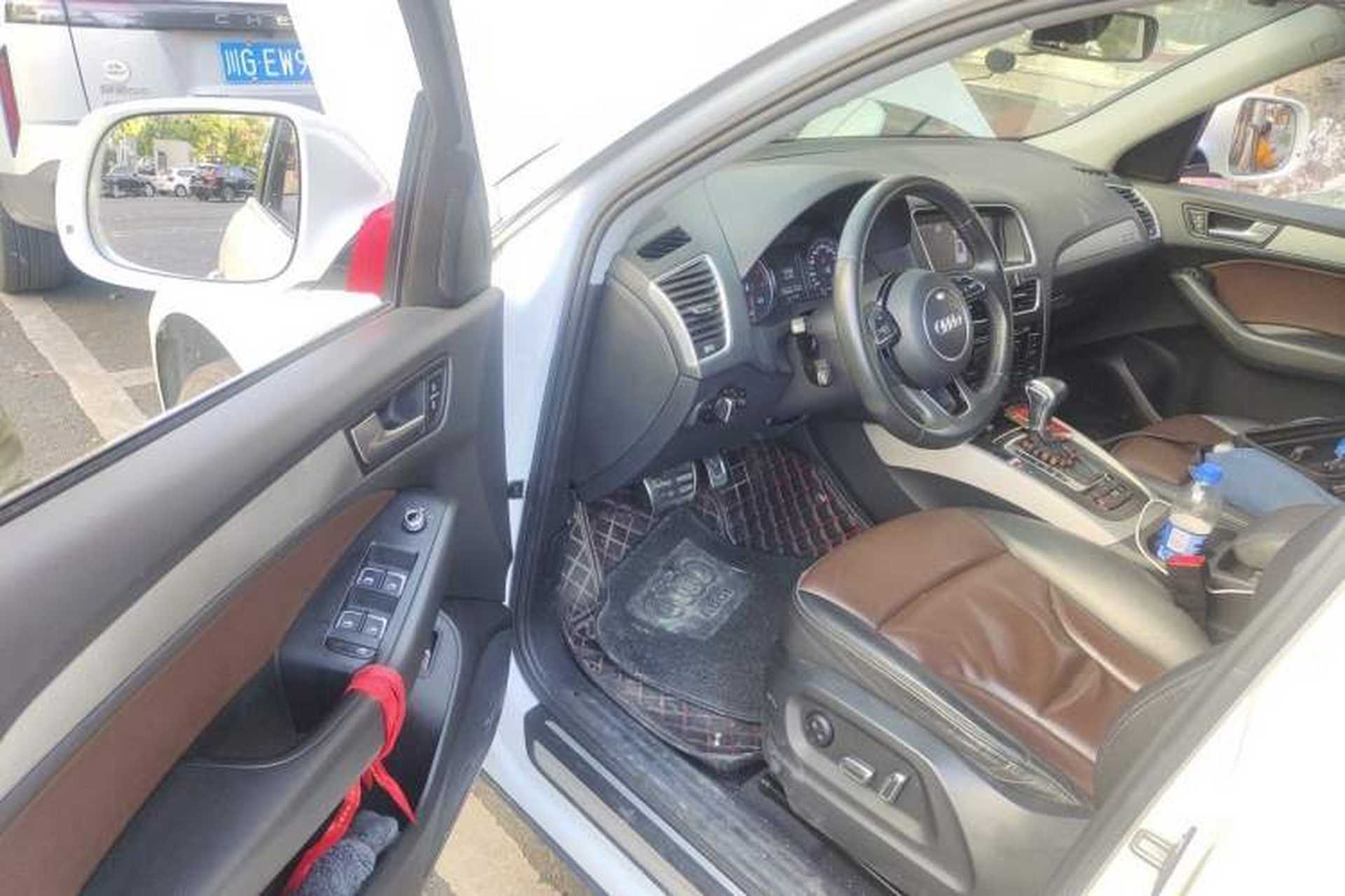 Used Audi Q5 2017 40 TFSI Ambition Edition Driver Seat