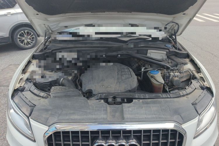 Used Audi Q5 2017 40 TFSI Ambition Edition Engine Bay