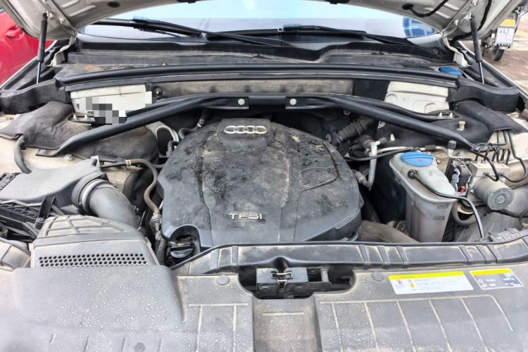 Used Audi Q5 2017 Plus 40 TFSI Technology Model Engine Bay
