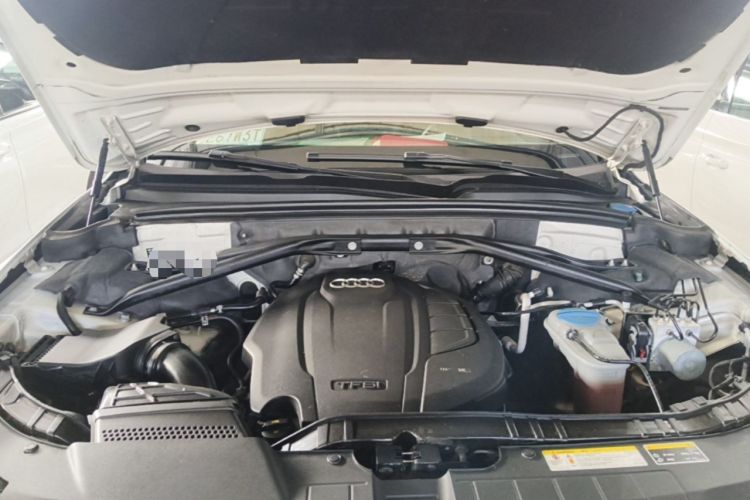 Used Audi Q5 2017 40 TFSI Technology Edition Engine Bay
