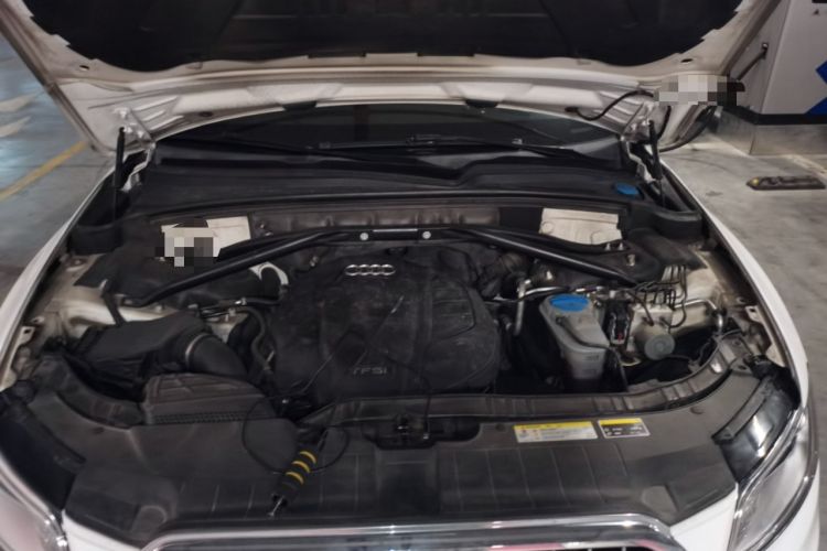 Used Audi Q5 2017 Plus 40 TFSI Technology Model Engine Bay