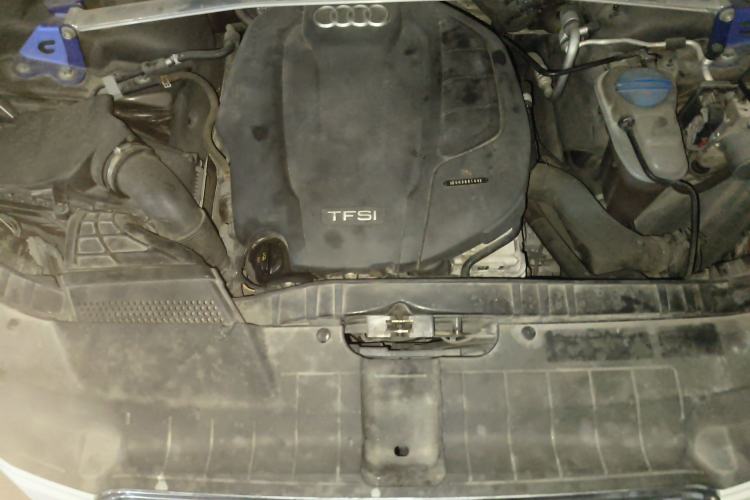 Used Audi Q5 2017 40 TFSI Ambition Edition Engine Bay