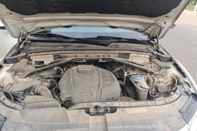 Used Audi Q5 2017 40 TFSI Ambition Edition Engine Bay