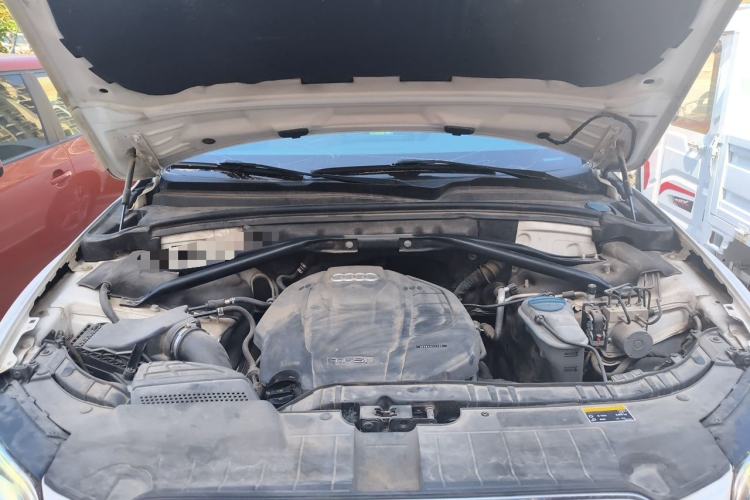 Used Audi Q5 2017 40 TFSI Ambition Edition Engine Bay