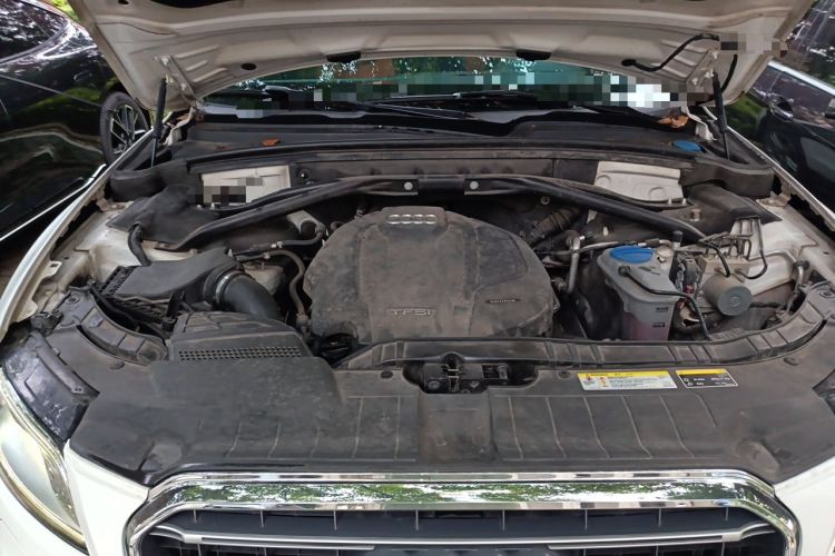 Used Audi Q5 2017 40 TFSI Technology Edition Engine Bay