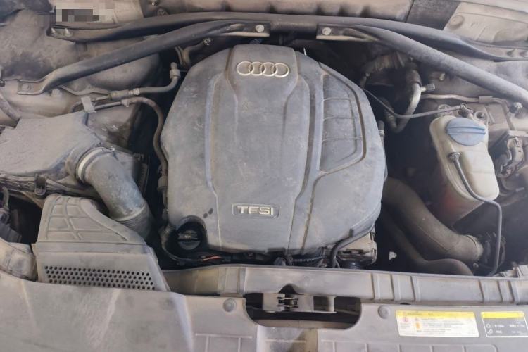 Used Audi Q5 2017 40 TFSI Dynamic Edition Engine Bay