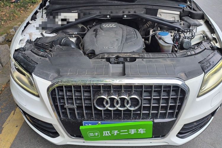 Used Audi Q5 2017 40 TFSI Ambition Edition Engine Bay