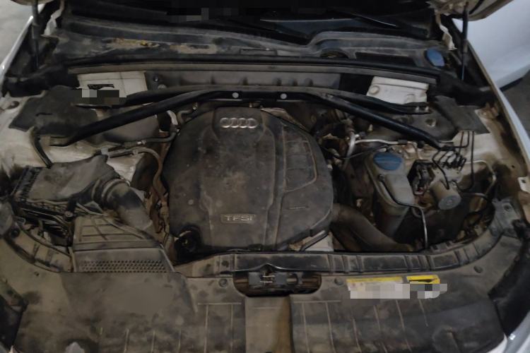 Used Audi Q5 2017 40 TFSI Ambition Edition Engine Bay