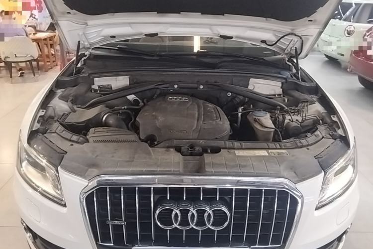 Used Audi Q5 2017 40 TFSI Ambition Edition Engine Bay