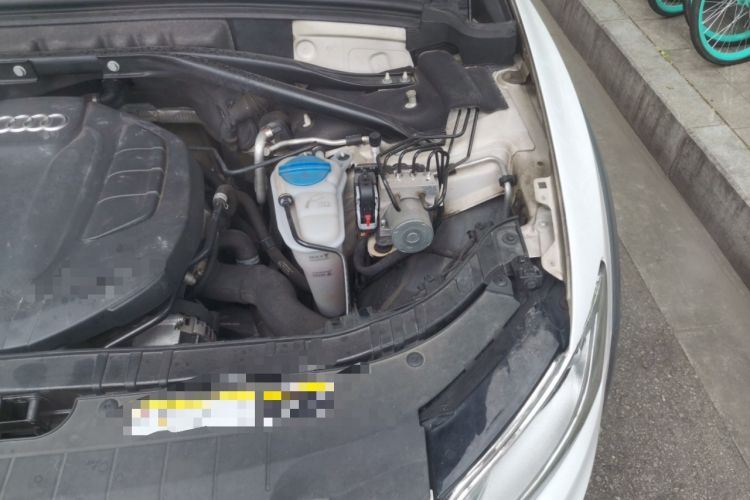 Used Audi Q5 2017 Plus 40 TFSI Technology Model Engine Bay Left