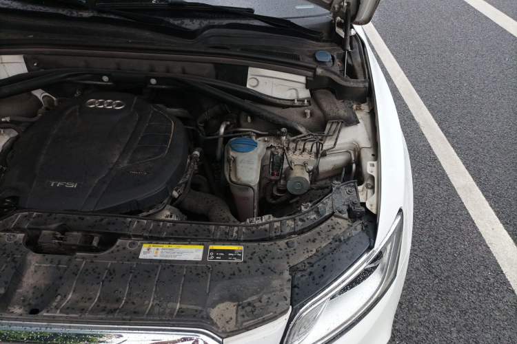 Used Audi Q5 2017 40 TFSI Ambition Edition Engine Bay Left