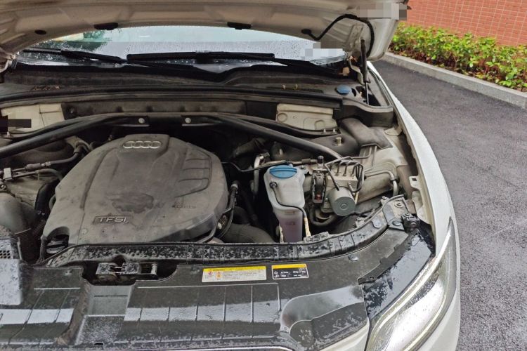 Used Audi Q5 2017 40 TFSI Technology Edition Engine Bay Left